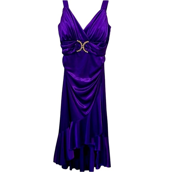 Medium Juniors Special Occasion Dress - Picture 1 of 6